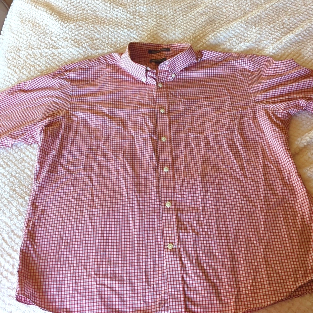 Eddie Bauer Short Sleeve Dress Shirt